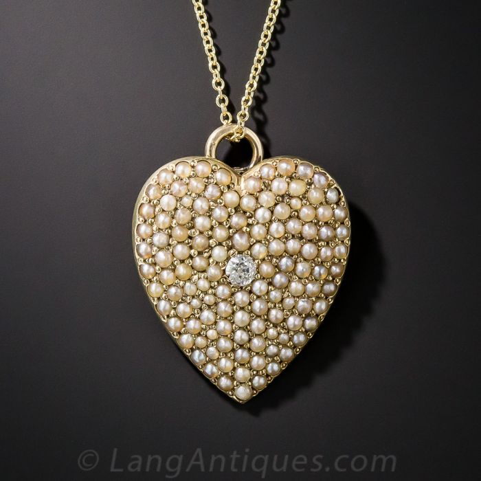 Pearl heart discount necklace