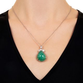 Art Deco 37.58 Carat Cabochon Emerald and Diamond Necklace