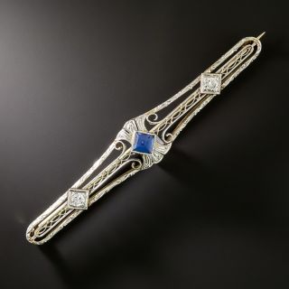 Art Deco Yogo Sapphire and Diamond Filigree Brooch - 2