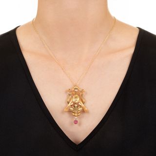 Art Nouveau 5.60 Carat No-Heat Yellow Sapphire And Tourmaline Lavaliere/Brooch