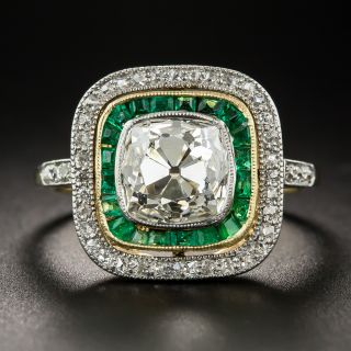 Black Starr & Frost 2.35 Carat Antique Cushion Cut Diamond and Emerald Ring - 9