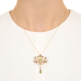 English Art Nouveau Peridot and Seed Pearl Lavaliere/Brooch