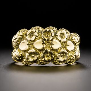 English Victorian 18K Gold Hearts & Flowers Band Ring, Circa 1908 - 2