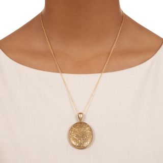 English Victorian Engraved Oval Locket