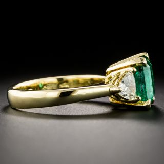 Estate 1.60 Carat Colombian Emerald and Diamond 18K Ring - GIA F1