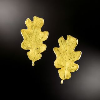 Estate 18K Textured Oak Leaf Earrings - 2