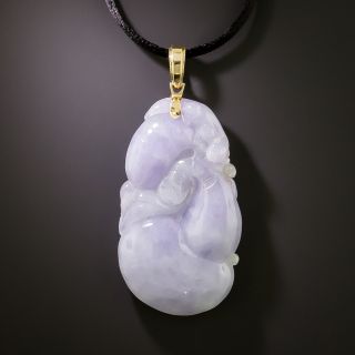 Estate Carved Lavender Jade Necklace - 3