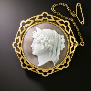 Fine Victorian Shell Cameo Brooch - 1