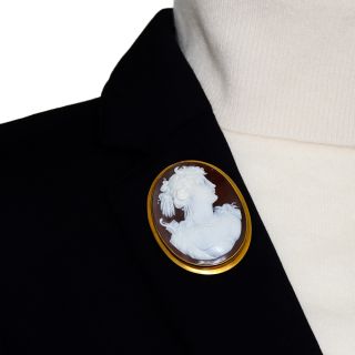 Huntress Diana Shell Cameo Brooch/Pendant