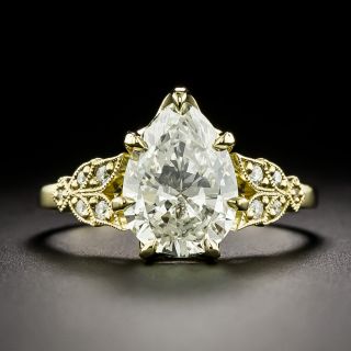 Lang Collection 2.15 Carat Pear-Shaped Diamond 18K Ring - GIA L VS2  - 4