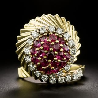Mid-Century 18K Ruby And Diamond Swirl Ring - 3