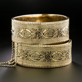 Pair of Victorian 15K Enamel Bangles, English - 4