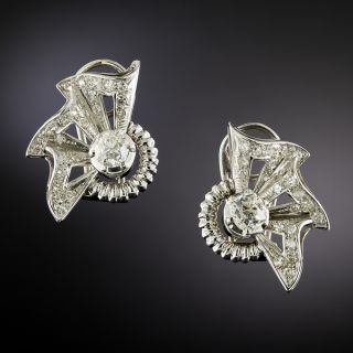 Retro Diamond Fan Earrings - 2