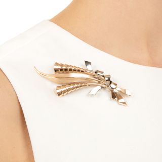 Retro Spray Motif Pin