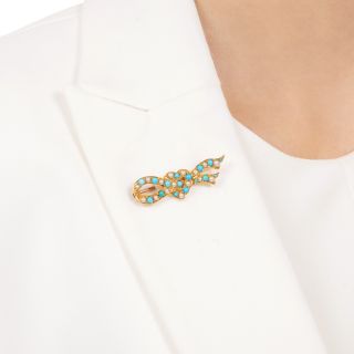 Victorian 18K Turquoise and Natural Pearl Brooch