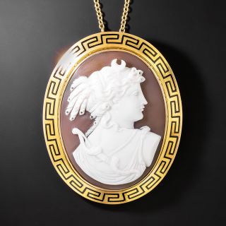 Victorian Diana the Huntress Cameo Brooch/Pendant - 2