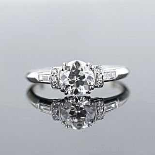 Art Deco Diamond Engagement Ring 
Art Deco Jewelry 