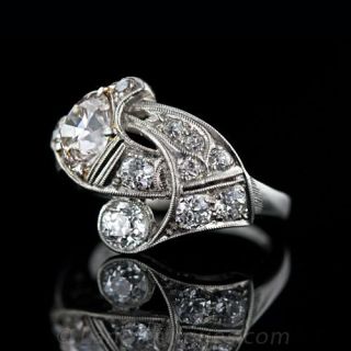 1.43 Carat Diamond Center Art Deco Free-Form Ring
