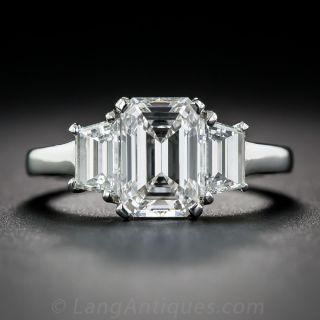 1.61 Carat Emerald-Cut Diamond Ring GIA H/VVS1 - 2