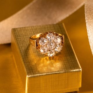 Victorian 2.60 Carat Total Diamond Cluster Ring