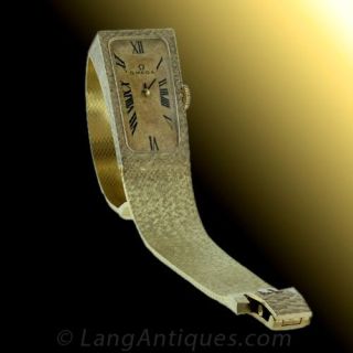 14 Karat Gold Drivers Watch Main View