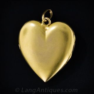 18 Karat Antique Heart Locket