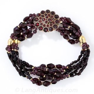 18 Karat Beaded Garnet Bracelet