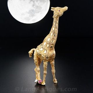 18 Karat Gold Giraffe Pin - 1