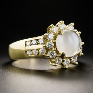 18K Cat's-Eye Moonstone and Diamond Ring