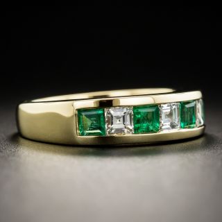 18K Emerald Diamond Band Ring