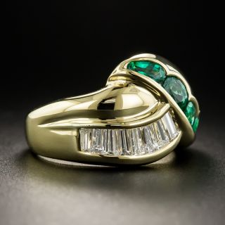 18K Emerald Diamond Ring