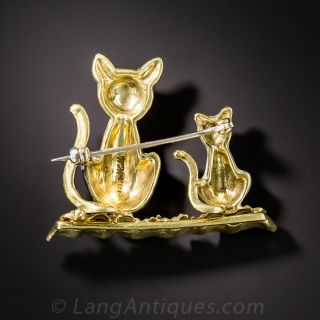18k Mid Century Enameled Cat and Kitten Brooch