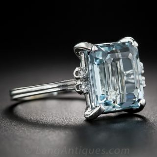 18K White Gold Aquamarine and Diamond Ring