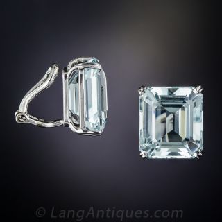 18K White Gold Aquamarine Earrings
