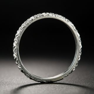 18k White Gold Engraved Floral Wedding Band