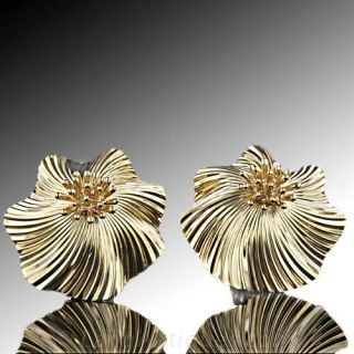 Estate Gold Earrings 