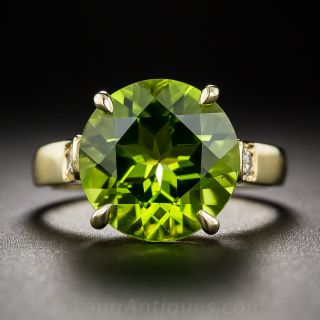 4.81 Carat Peridot and 18k Gold Solitaire