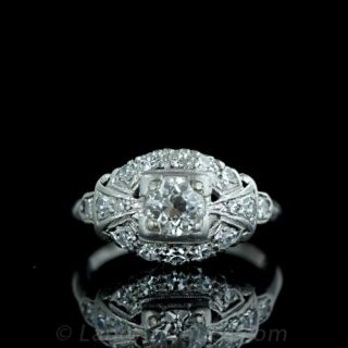 Art Deco Diamond Engagement Ring 
Art Deco 