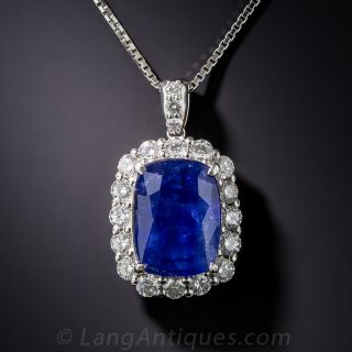 8.02 Carats Ceylon Sapphire, Platinum and Diamond Pendant Necklace 