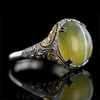 9.39 Carat Cat's Eye Chrysoberyl and Diamond Ring - French