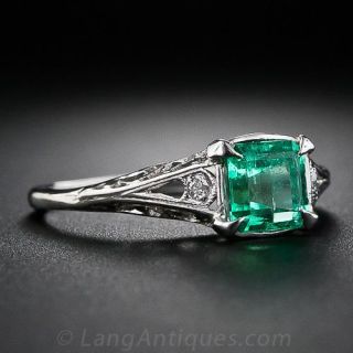 Antique Emerald Ring in Platinum
