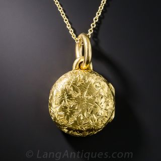 Antique English 15ct Small Round Locket