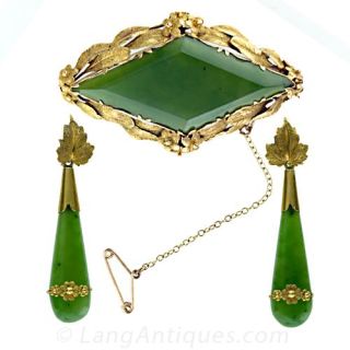 Antique Nephrite Jade Brooch   Earrings Suite Main View 1