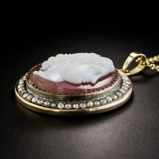Antique Round Hardstone Cameo Pendant 