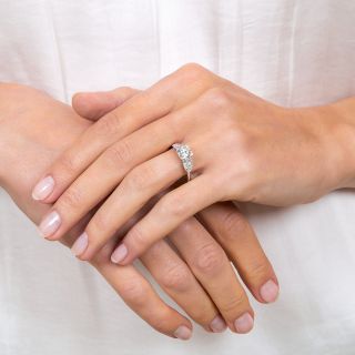 Art Deco 1.00 Carat Diamond Platinum Engagement Ring - GIA F VS2
