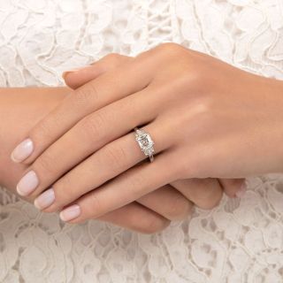 Art Deco 1.09 Carat Diamond Engagement Ring - GIA E VVS2
