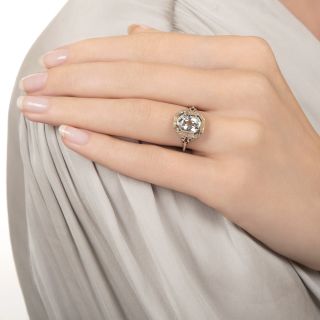 Art Deco 1.90 Carat Light Blue Aquamarine Ring