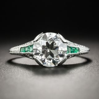 Art Deco 1.95 Carats Diamond Platinum Engagement Ring With Calibre Emeralds - GIA I VS2  - 2