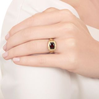 Art Deco 2.00 Carat Garnet Solitaire Ring