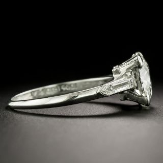 Art Deco 2.05 Carat Antique Cushion-Cut Diamond Ring - GIA I VS2